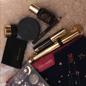 MAKE UP GIFT SET - ESTEE LAUDER